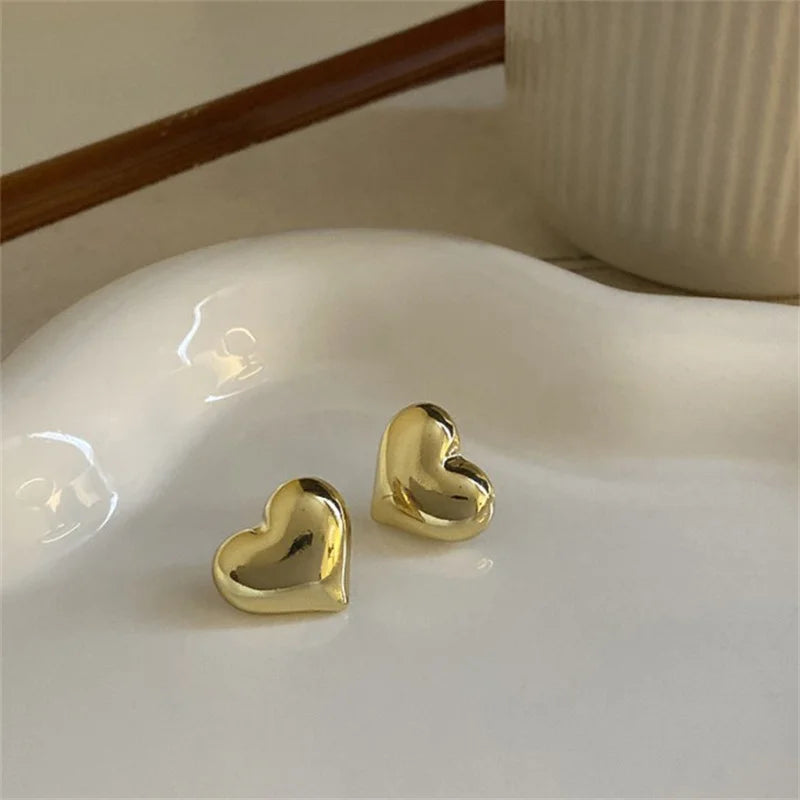 Minimalist Simple LOVE Heart Stud Trendy Elegant Wedding Bride Gold Silver Women Earrings Jewelry