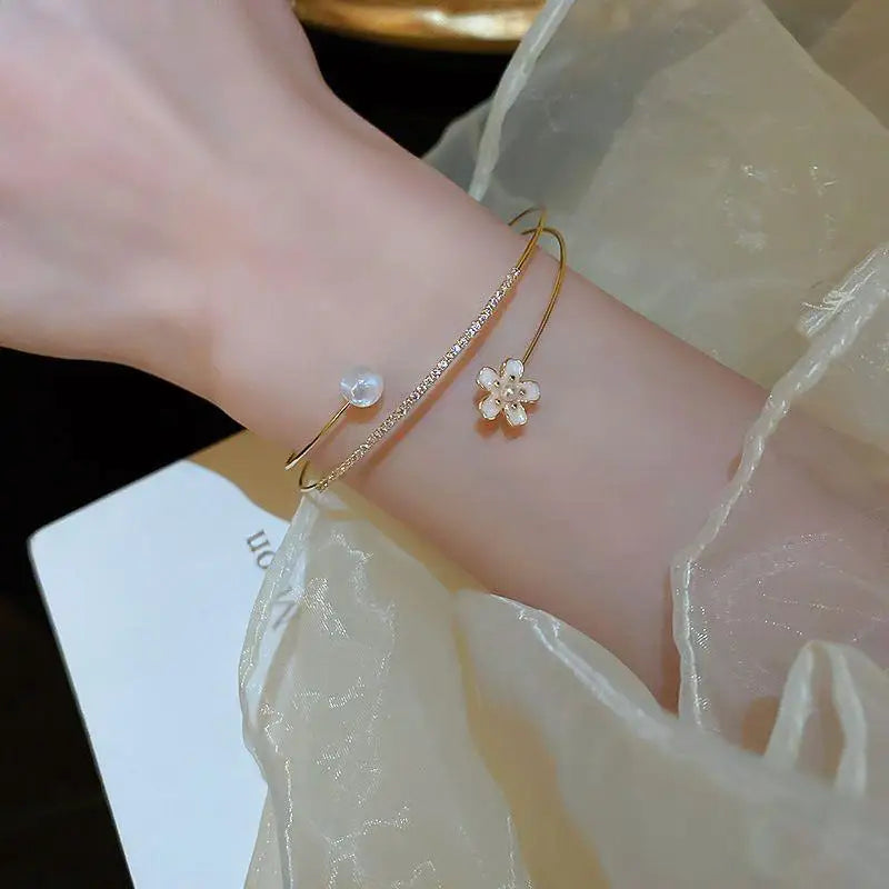 Luxury Zircon Flower Imitation Pearl Opening Gold 3 Layers Fashion Women Bracelet Bangle Jewelry