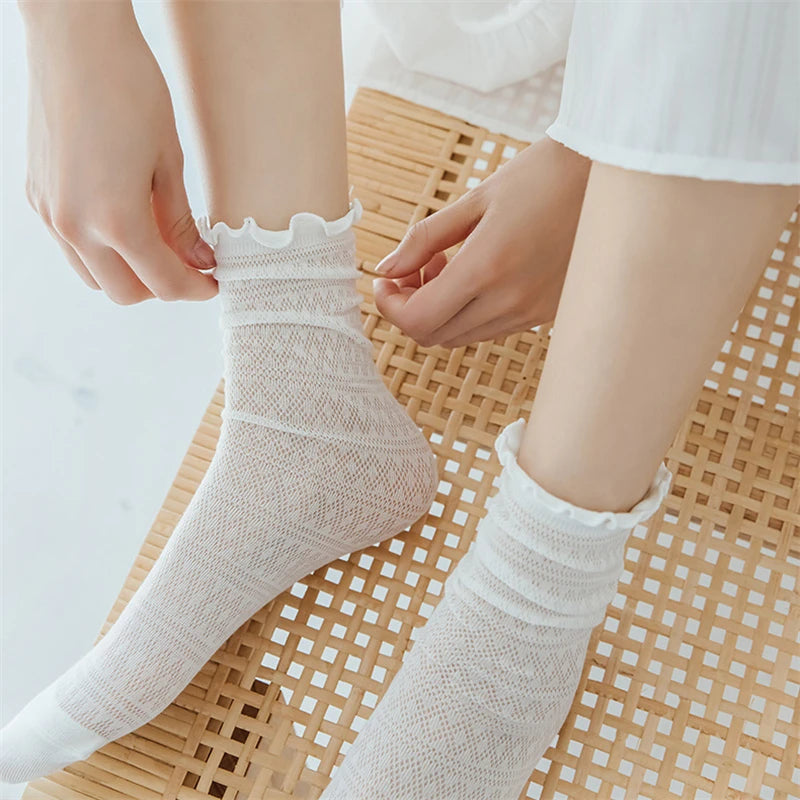 Fashion Cute New Retro White Black Lace Sweet Mesh Simple Casual Breathable Loose Girls Women Socks