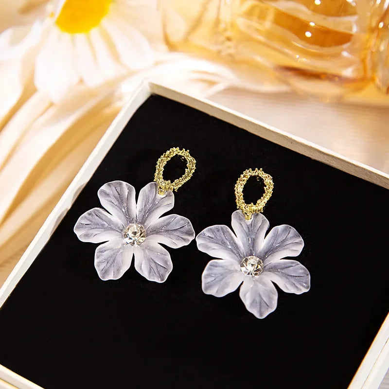 White Flower Dangle Acrylic Big Floral Korean Fashion Circle Drop Gold Women Earrings Jewelry Gifts