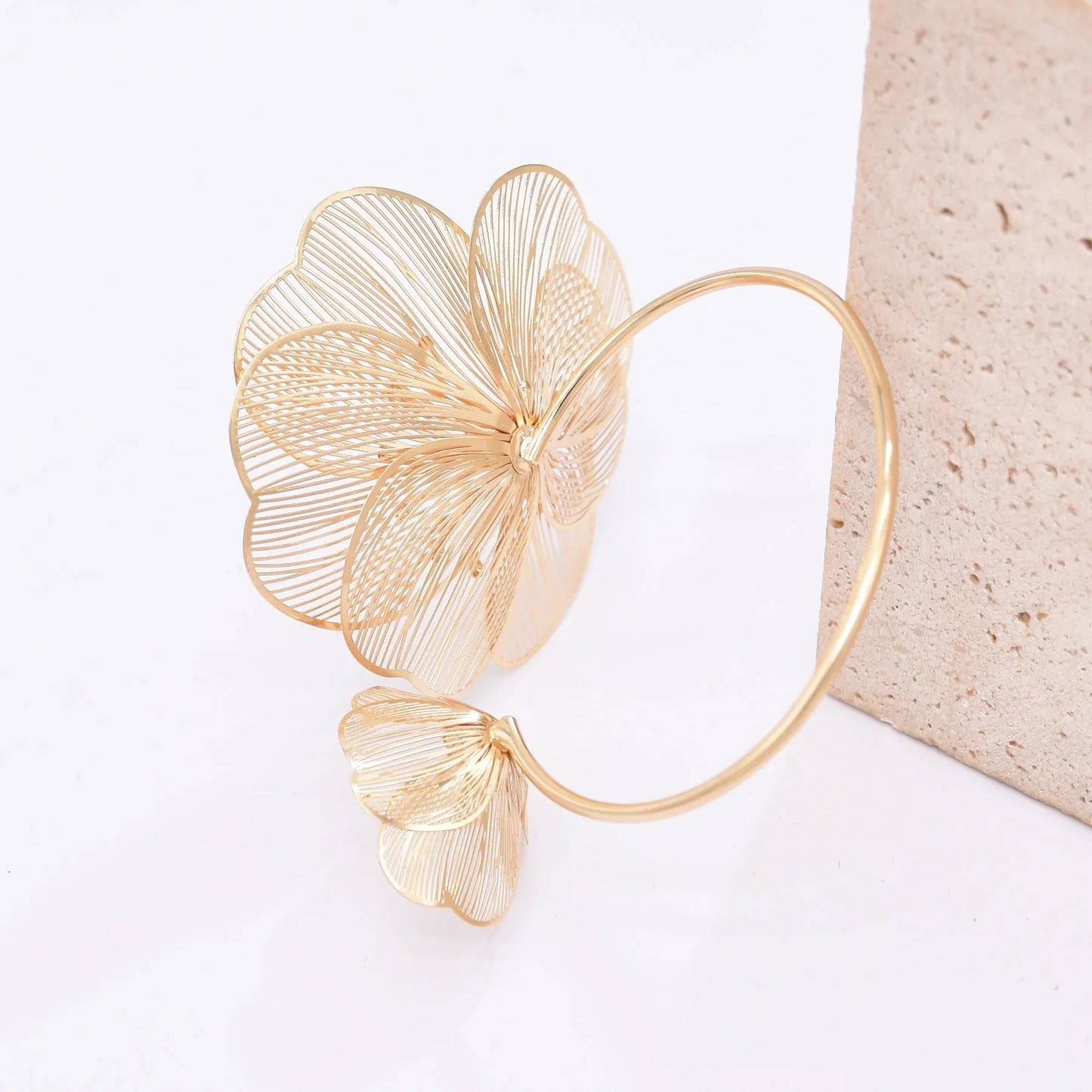 Hollow Crystal Flower Opening Arm Luxury Bridal Wedding Gold Silver Women Bracelet Bangle Jewelry