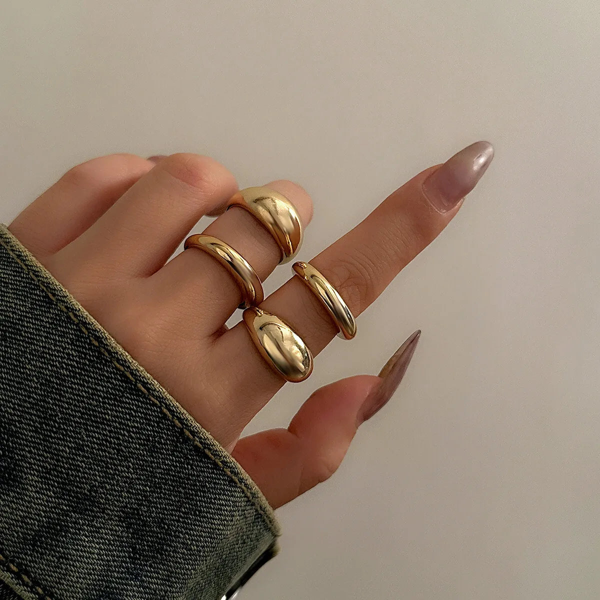 8pcs Chunky Open Smooth Surface Trendy Gold Silver Mixed Women Rings Set Jewelry Gifts