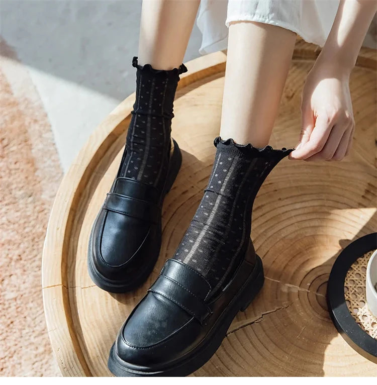 Fashion Cute New Retro White Black Lace Sweet Mesh Simple Casual Breathable Loose Girls Women Socks