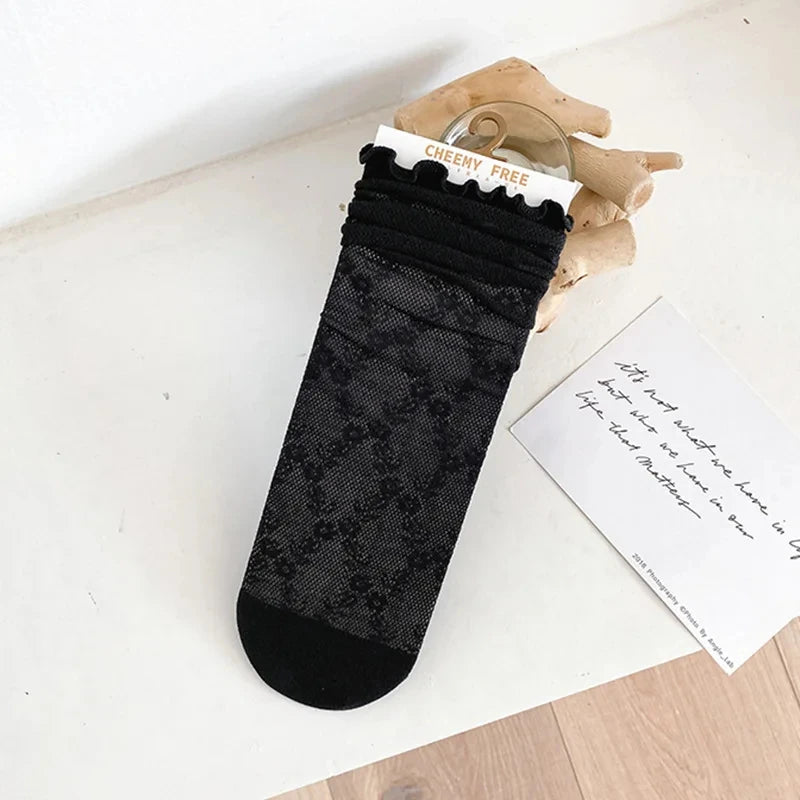 Fashion Cute New Retro White Black Lace Sweet Mesh Simple Casual Breathable Loose Girls Women Socks