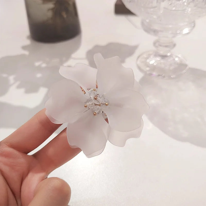 Exaggerated White Acrylic Clear Crystal Flowers Petal Drop Dangle Gold Women Earrings Jewelry Gifts