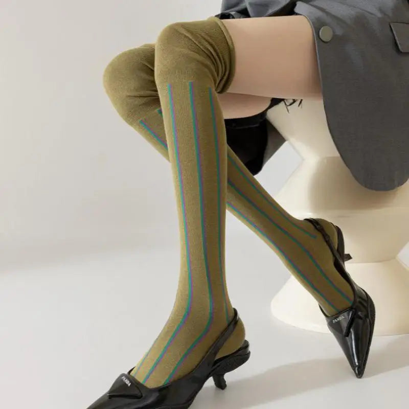 Autumn Fall Fashion Loose Mouth Vertical Stripe Stitching Slim Women Stockings Knee-high Piled Socks