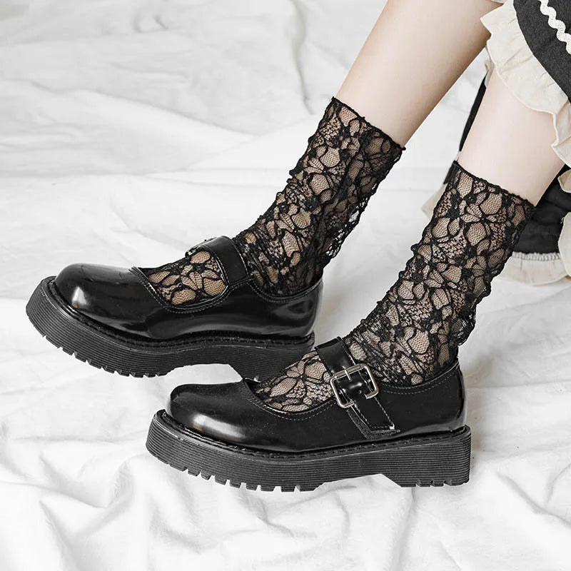 Retro Lace Floral Mesh Cute Thin Middle Tube Transparent Sweet Breathable Designer Girls Women Socks