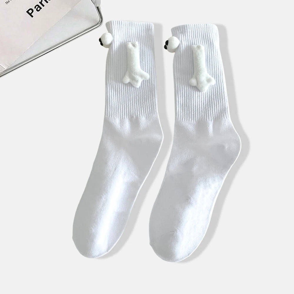 Personalized Magnetic Three-dimensional Dolls Couples Holding Hands Fashion Mid Length Women Socks