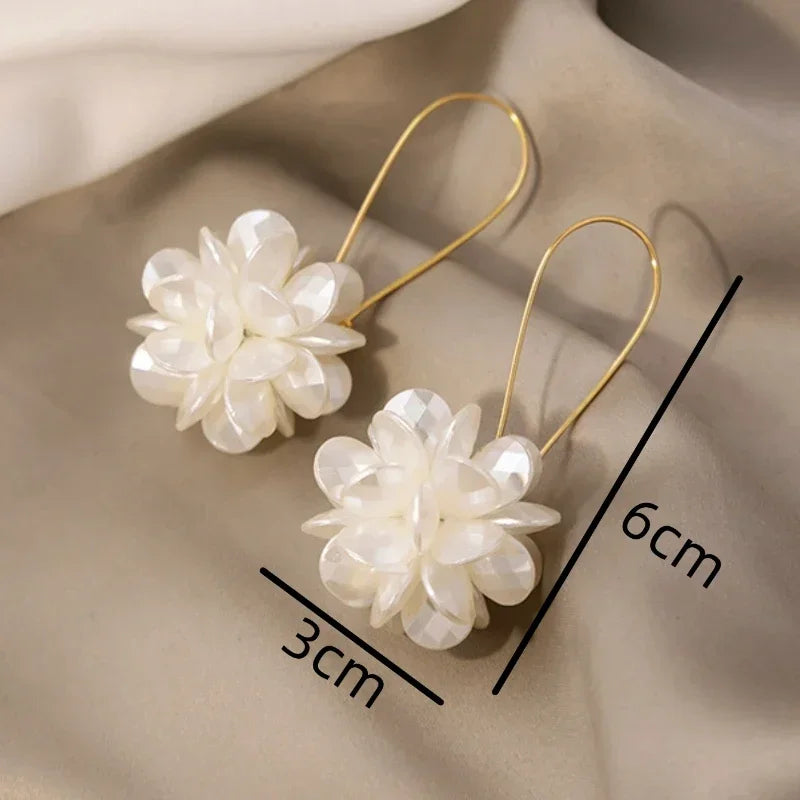 Pearl Petal Ball Fashion Trend Long White Flower Ball Geometric 3D Gold Women Earrings Jewelry Gifts