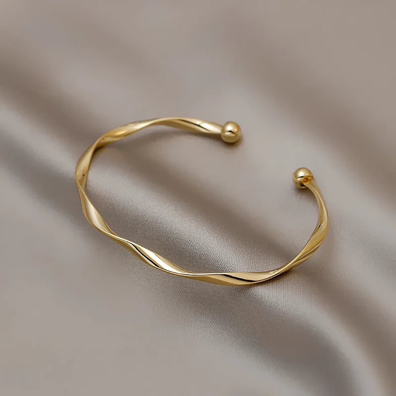 Charm New Trendy Simple Fashion Twisted Gold Silver Rose Gold Copper Women Men Cuff Bracelet Bangle