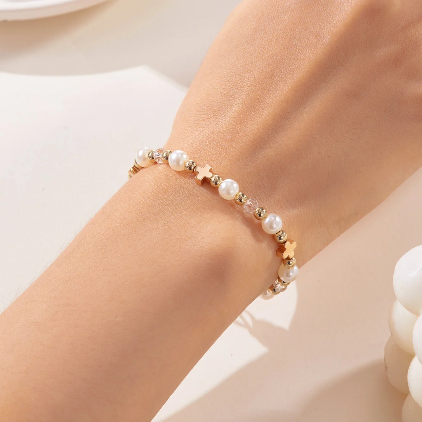Classic Handmade White Beaded Cross Heart Star Fashion Simple Versatile Gold Women Bracelet Jewelry