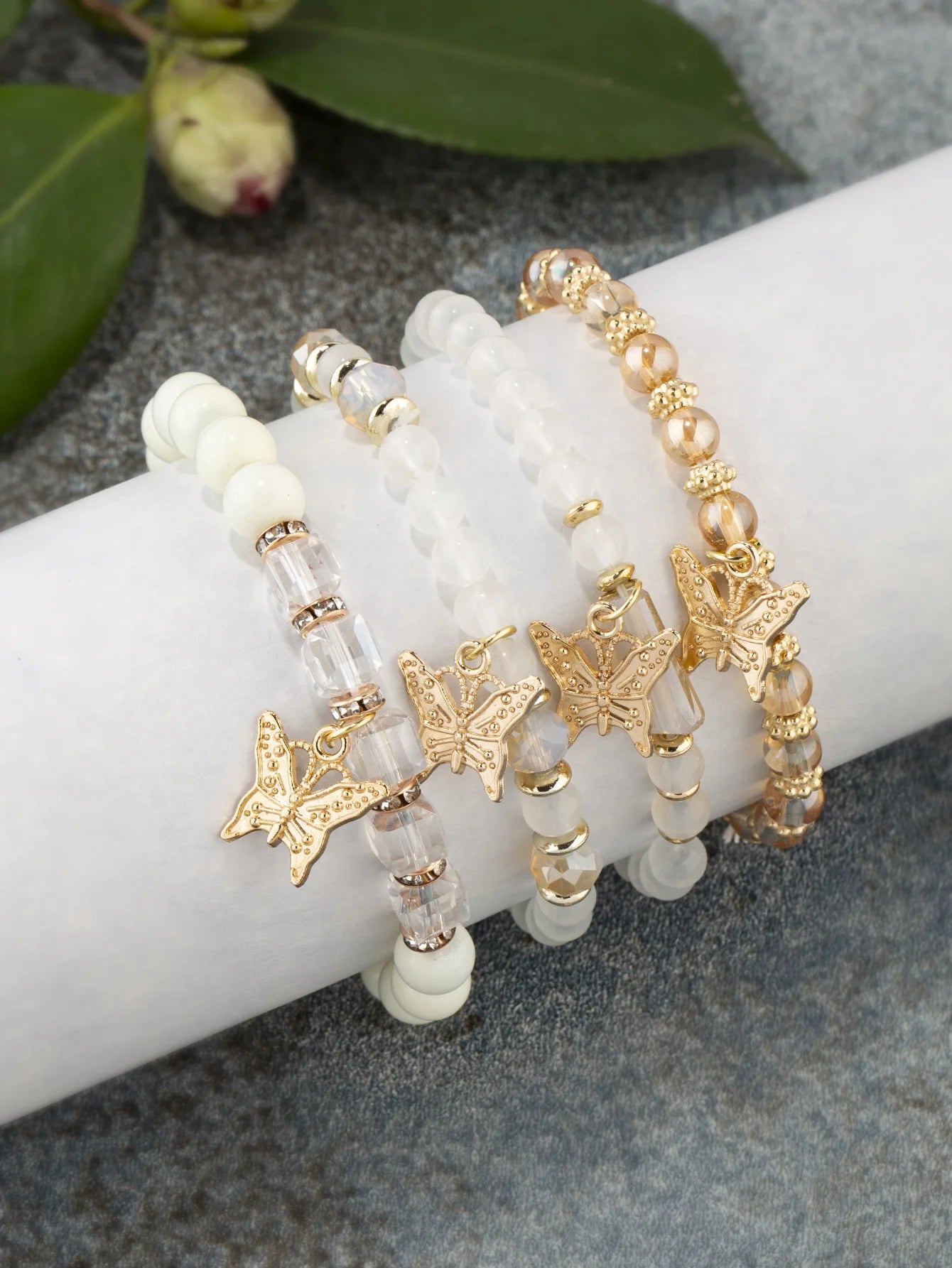 4pcs Trendy Butterfly Beaded Acrylic Beads Bohemian Elastic Chain Gold Women Bracelet Set Bangle Set