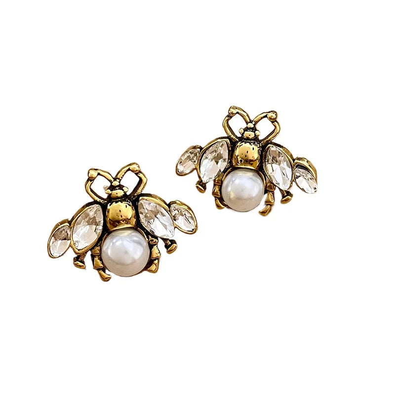 Fashion Jewelry Cute Temperament Delicate Glass Pearl Bee Stud Gold Women Earrings Jewelry Gifts