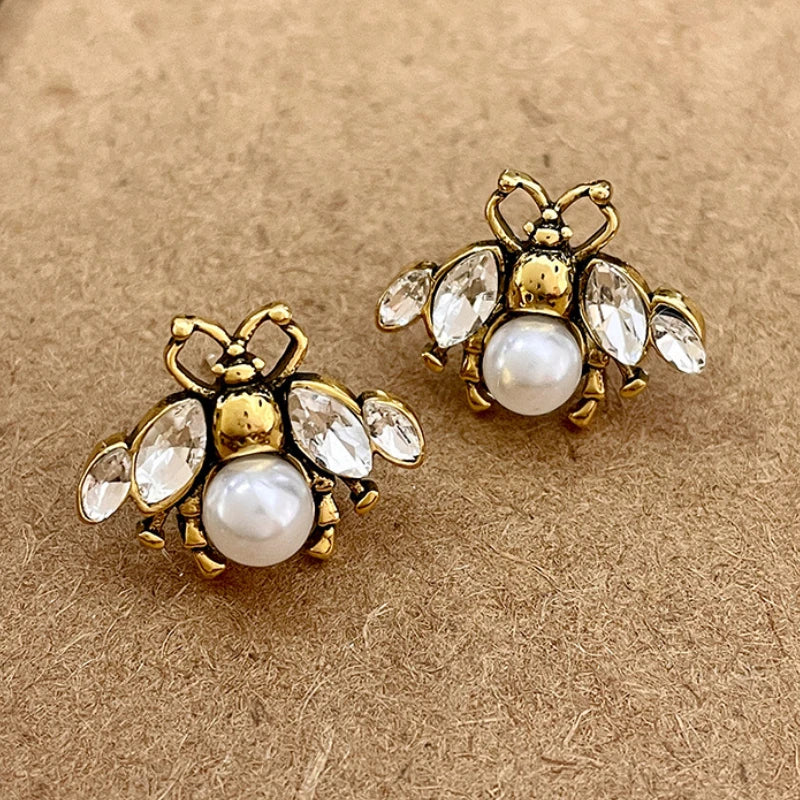 Fashion Jewelry Cute Temperament Delicate Glass Pearl Bee Stud Gold Women Earrings Jewelry Gifts