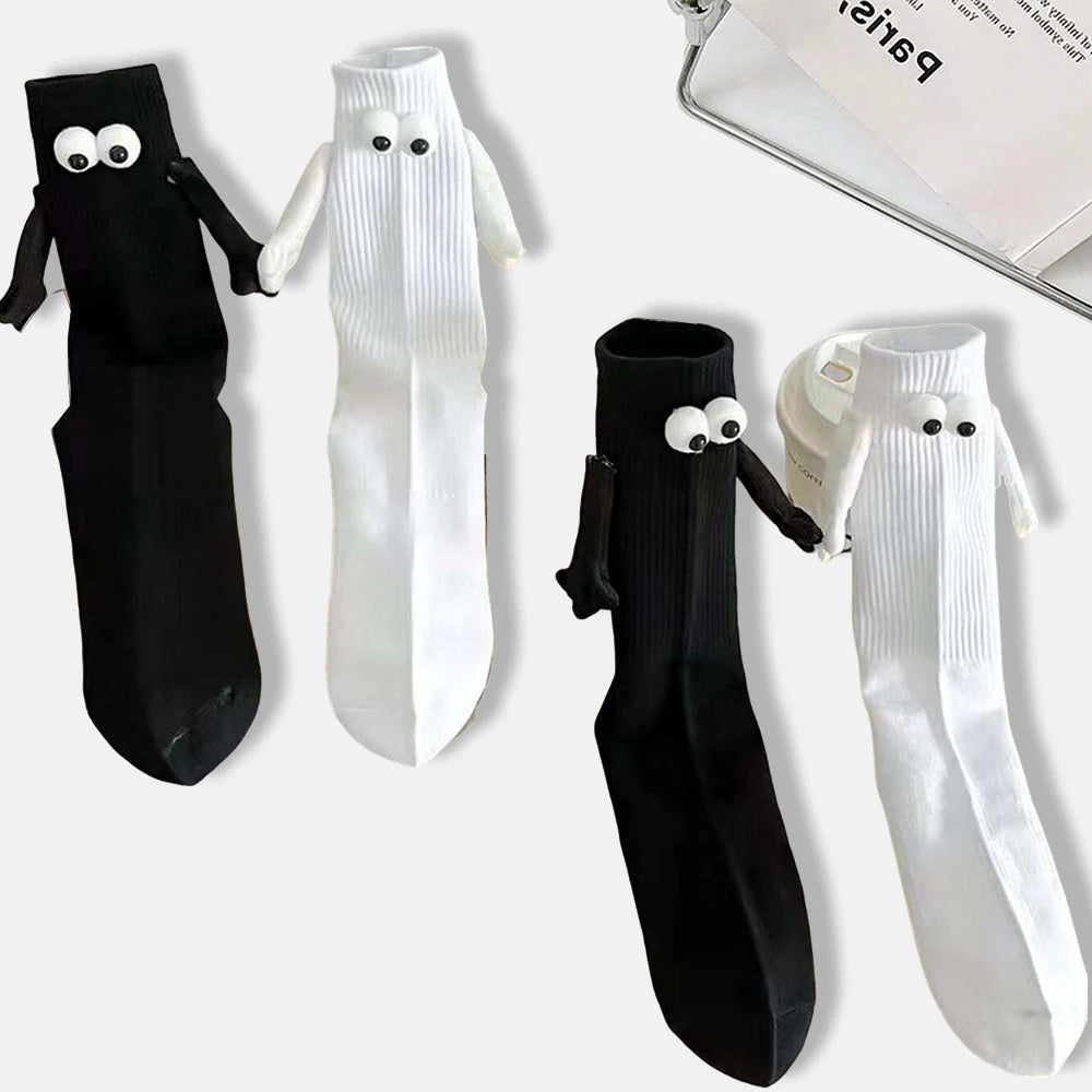 Personalized Magnetic Three-dimensional Dolls Couples Holding Hands Fashion Mid Length Women Socks