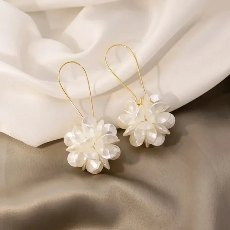 Pearl Petal Ball Fashion Trend Long White Flower Ball Geometric 3D Gold Women Earrings Jewelry Gifts