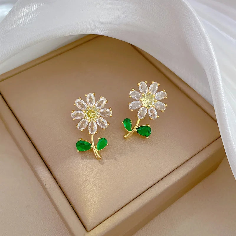 Classic Green Leaf Flower Necklace Earrings Set Light Luxury Sunflower Gold Jewelry Set Gift