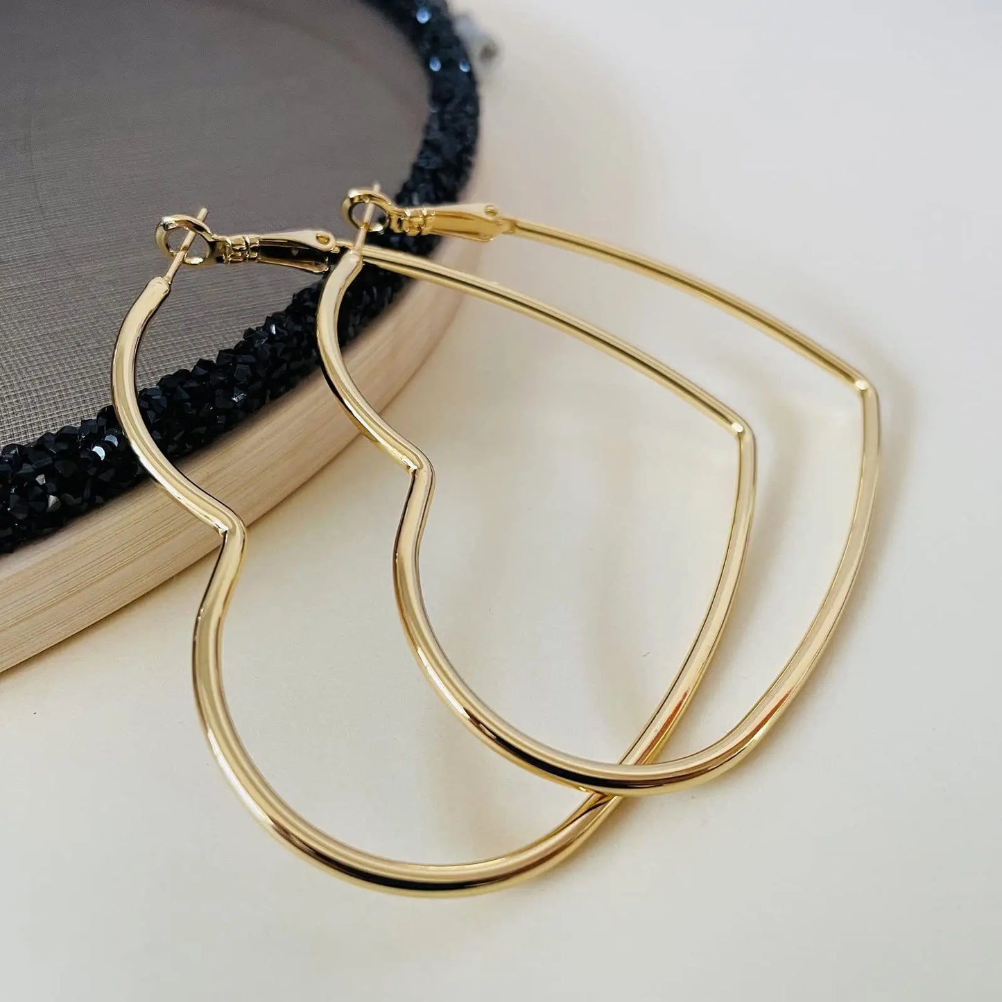 Simple Metal Heart Hoop Gold Silver Fashion Love Romantic Statement Dangle Women Earrings Jewelry