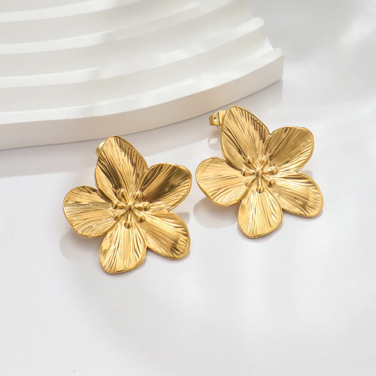 New Trendy Butterfly Stud Charm Gold Silver Statement Flower Rings Fall Christmas Jewelry Gift