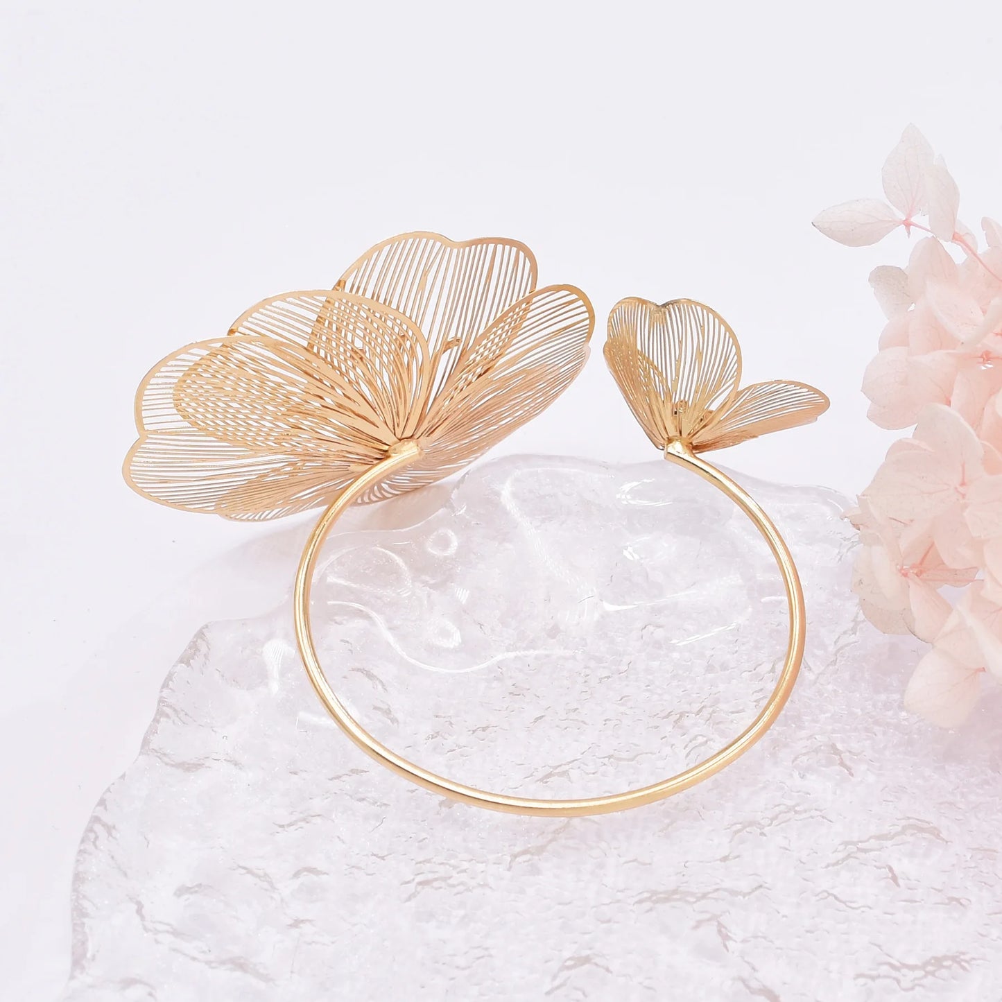 Hollow Crystal Flower Opening Arm Luxury Bridal Wedding Gold Silver Women Bracelet Bangle Jewelry