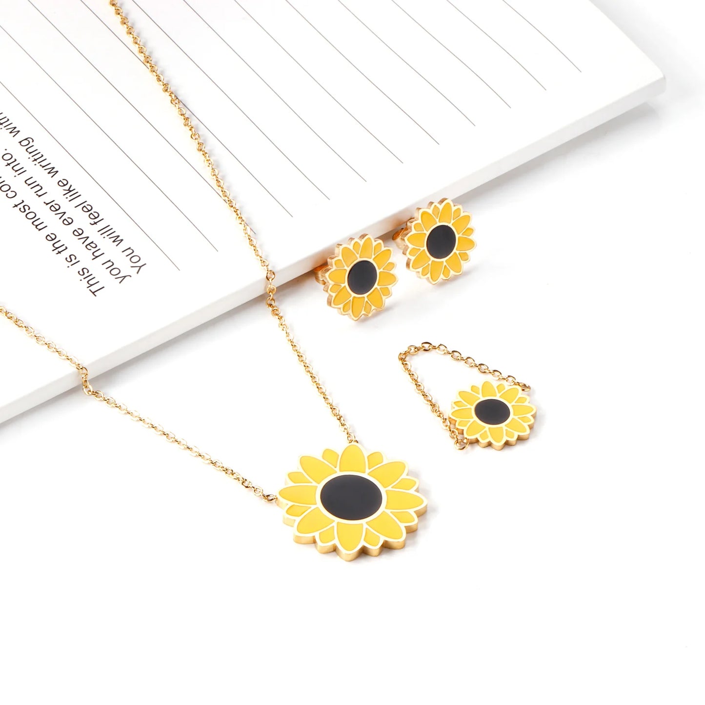 Cute Yellow Daisy Flower Charms Pendant Necklace Earrings Ring Gold Silver Woman Jewelry Set Gifts