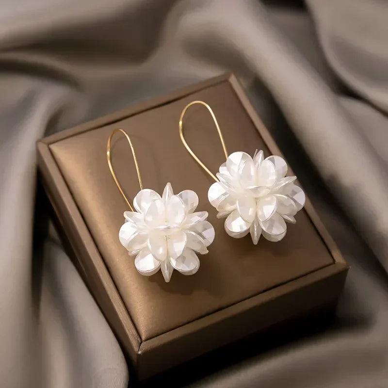 Pearl Petal Ball Fashion Trend Long White Flower Ball Geometric 3D Gold Women Earrings Jewelry Gifts