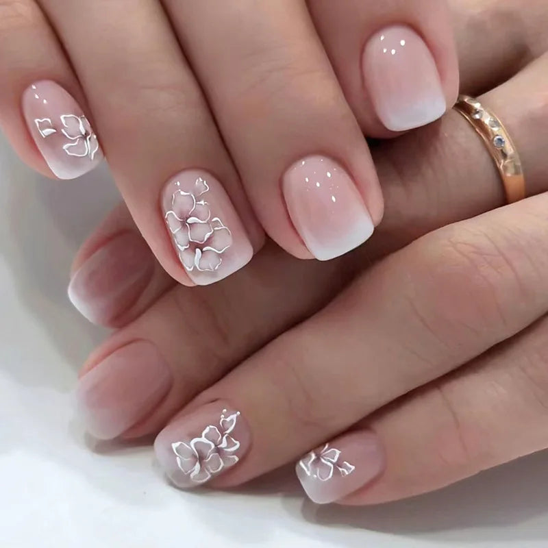 24pcs Short Round French Sparkling Pearl Wavy Love Heart Full Cover Detachable False Press On Nails