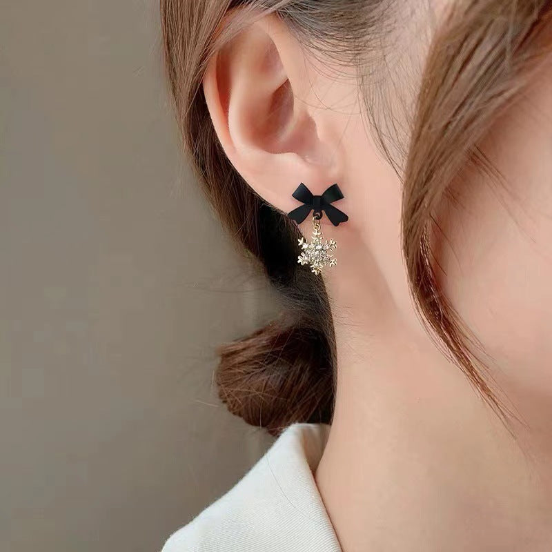 New Red Bow Knot Snowflake Christmas Santa Claus Snowman Drop Gold Silver Women Earring Jewelry Gift