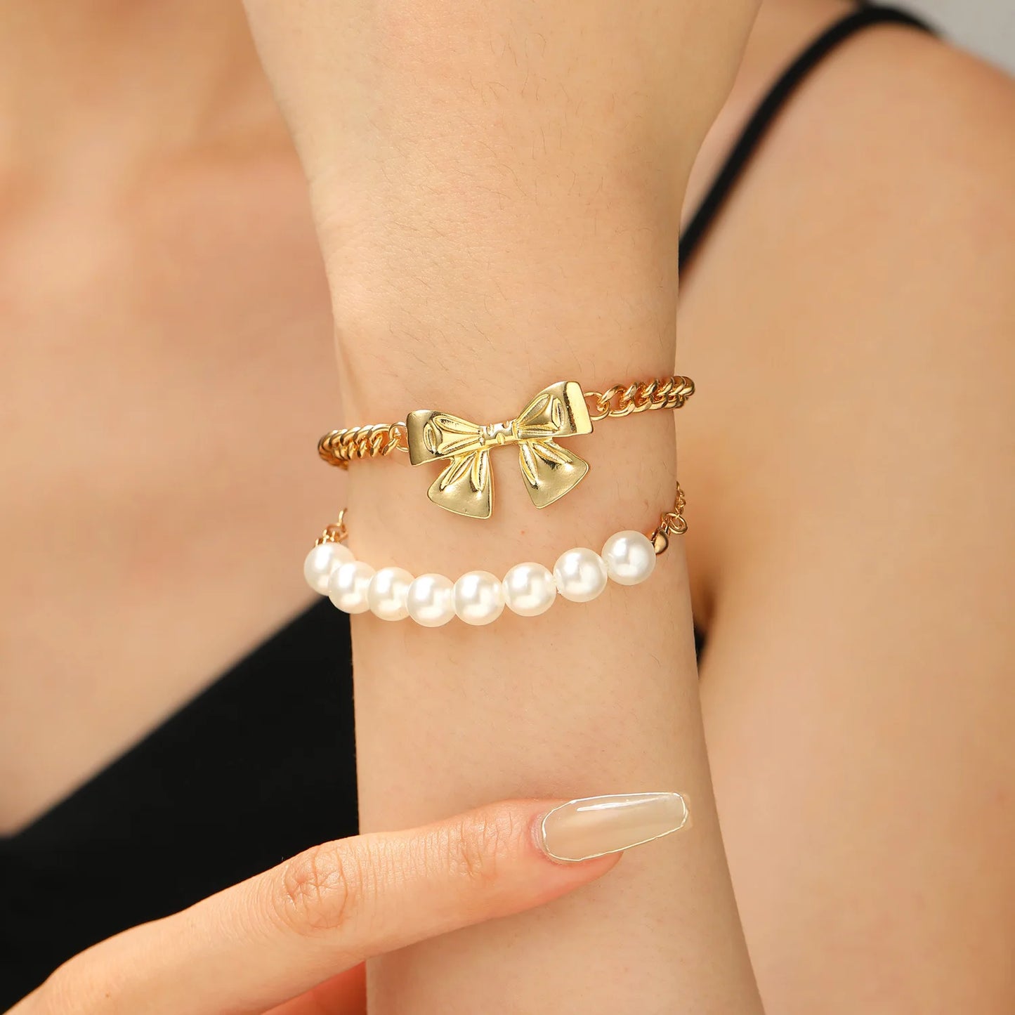 2pcs Korean Fashion Trendy New Bowknot Pearl Sweet Cute Pendant Gold Chain Women Bracelet Bangle Set