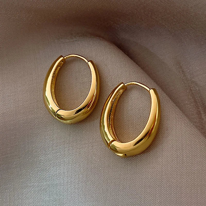 Simple Vintage Circle Round Minimalist Twisted C-shape Gold Silver Hoop Women Earrings Jewelry Gifts