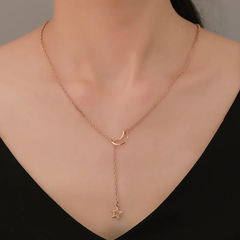 New Simple Moon Star Pendant Choker Simple Gold Alloy Charm Chain Collar Necklace Women Fall Jewelry