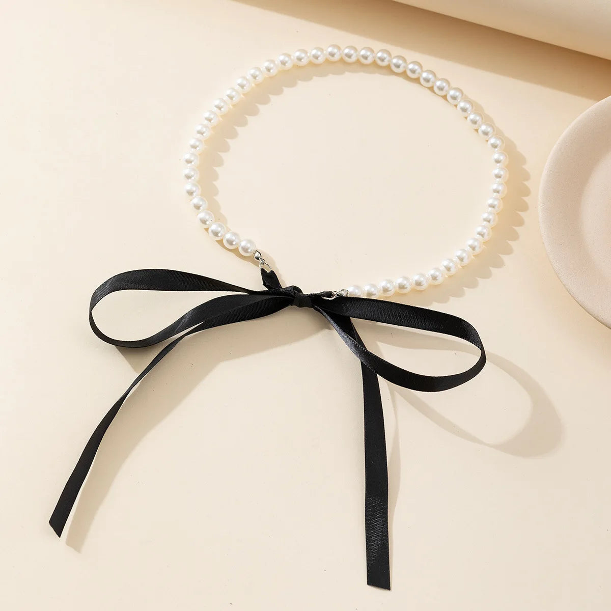 Romantic Imitation Pearl Beaded Fashion Black White Velvet Adjustable Bow Women Choker Necklace Gift