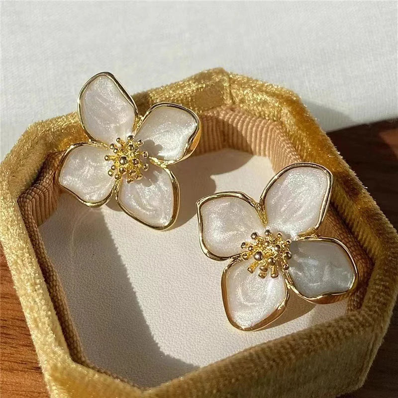 Hibiscus Dropped Glaze Flower Stud French Vintage Fashion Korean Gold Women Earrings Jewelry Gifts