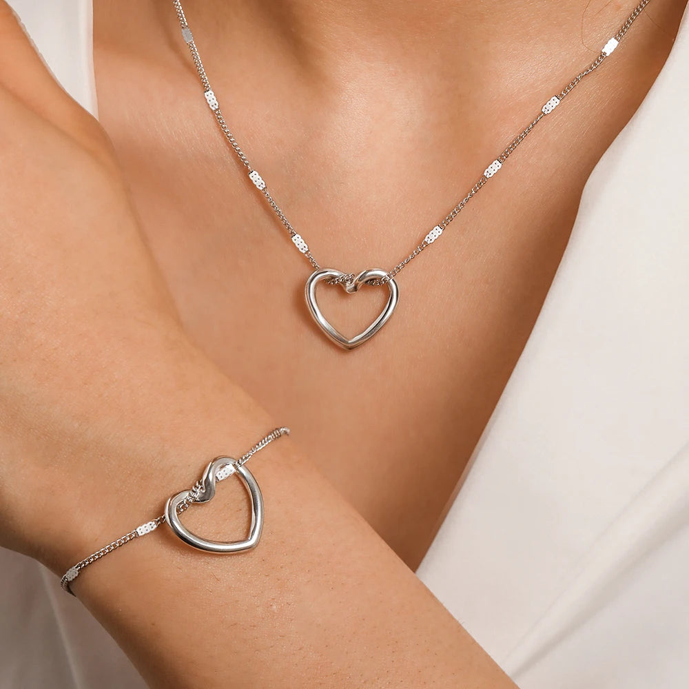 Novelty Twisted Heart Light Luxury High-end Sense Gold Silver Women Necklace Bracelet Jewelry Set