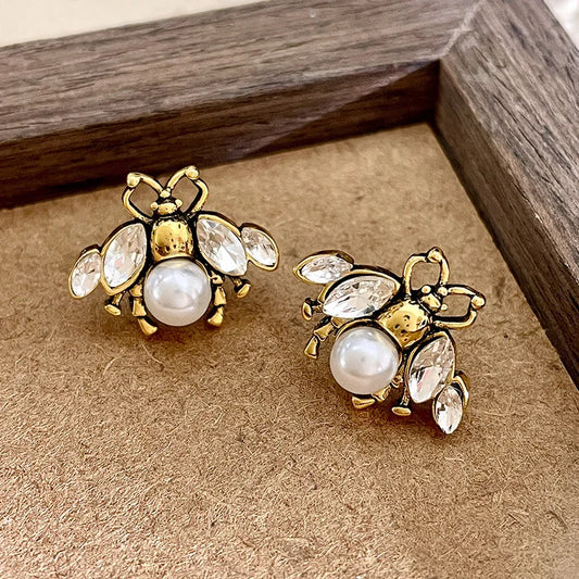 Fashion Jewelry Cute Temperament Delicate Glass Pearl Bee Stud Gold Women Earrings Jewelry Gifts