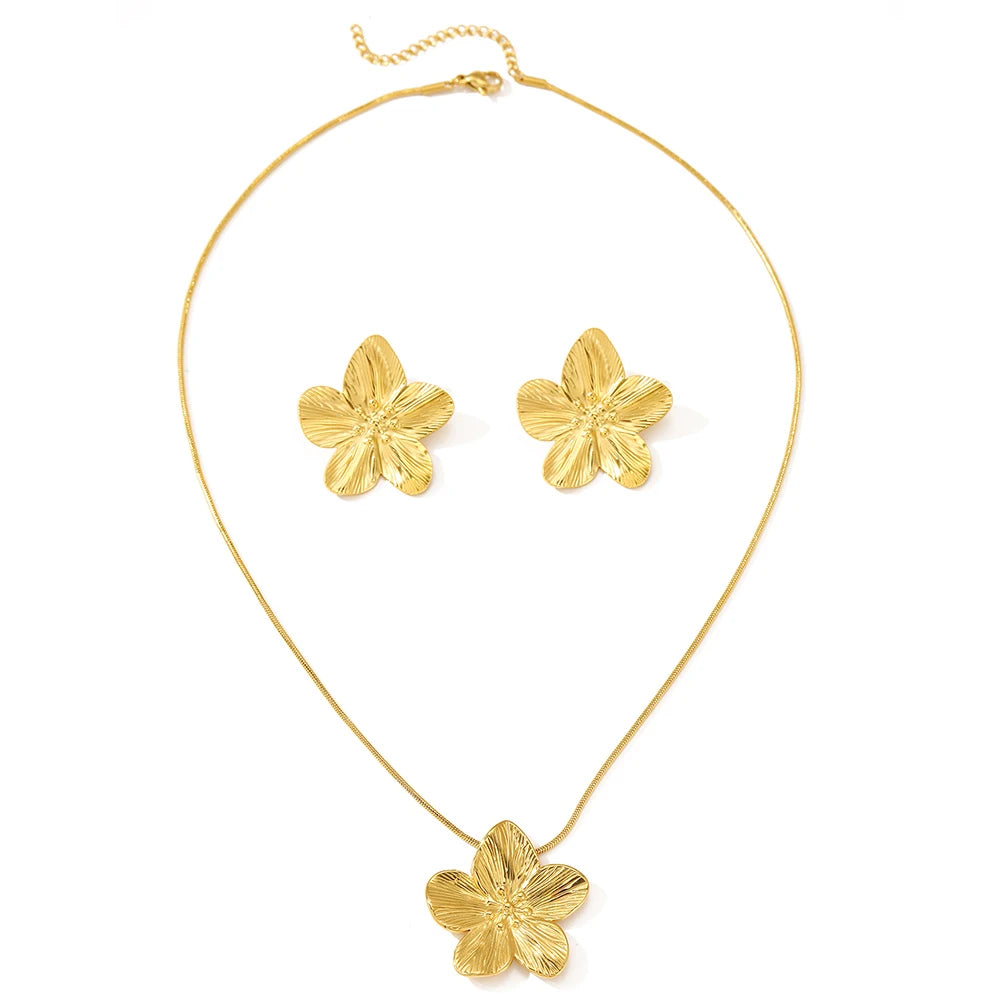 French Vintage Flower Charm Exaggerated Gold Silver Women Necklace Earrings Jewelry Set Gifts