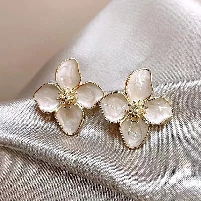 Hibiscus Dropped Glaze Flower Stud French Vintage Fashion Korean Gold Women Earrings Jewelry Gifts