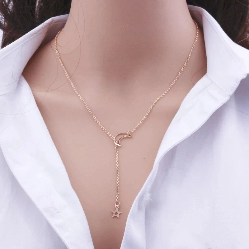 New Simple Moon Star Pendant Choker Simple Gold Alloy Charm Chain Collar Necklace Women Fall Jewelry